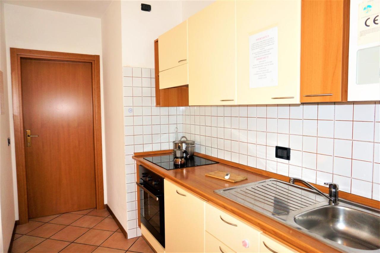 Apartment La Coccinella Riva del Garda Eksteriør bilde